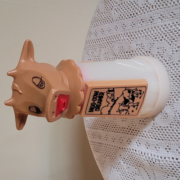 Vintage Moo-Cow Creamer - Picture 2 of 5